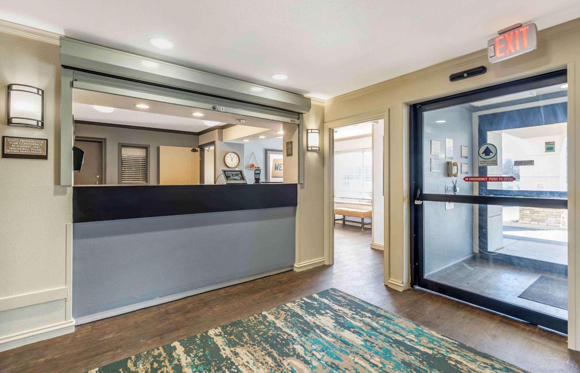 Extended Stay America Select Suites - Chicago - Naperville - East Eksteriør bilde