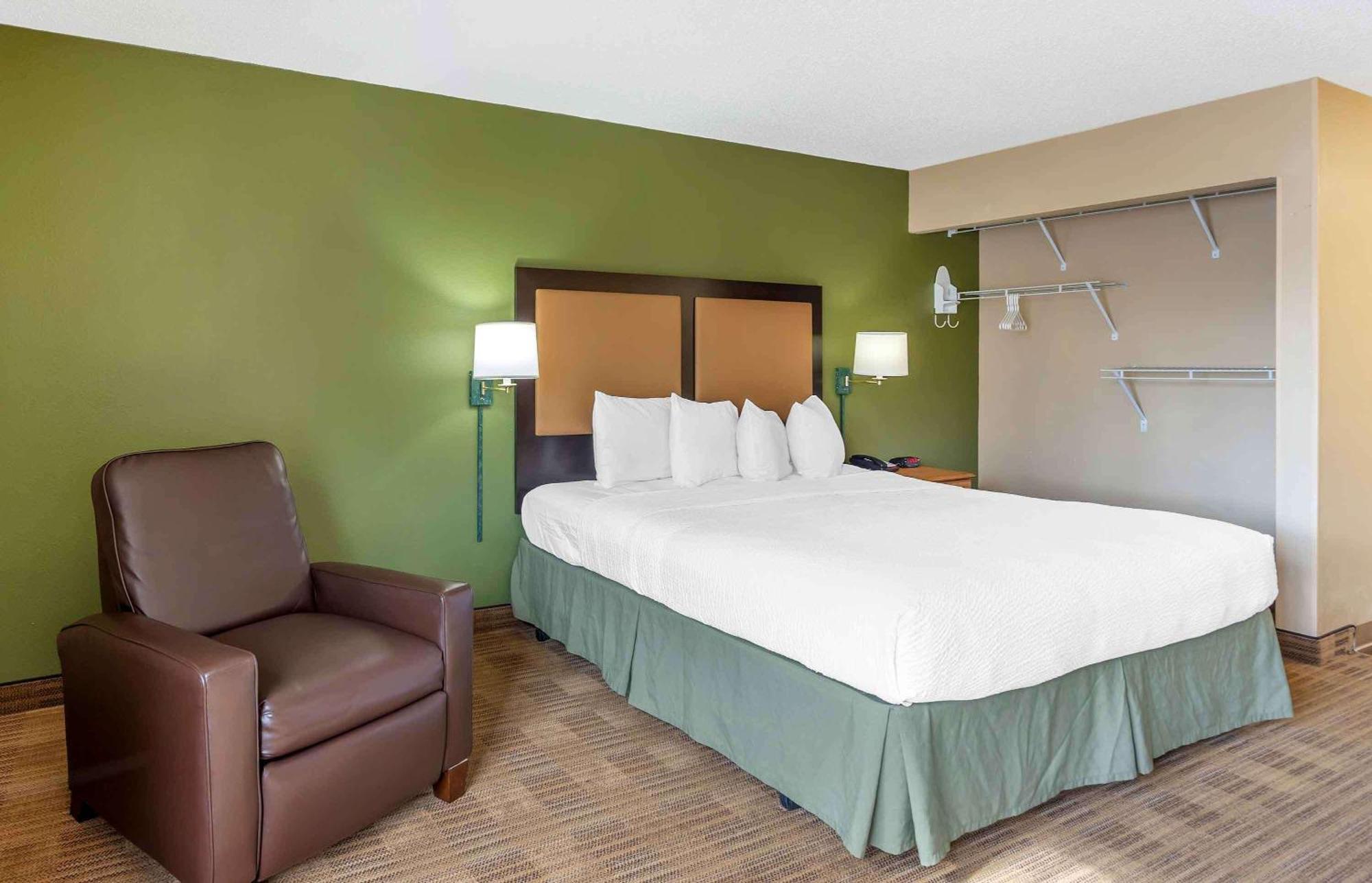 Extended Stay America Select Suites - Chicago - Naperville - East Eksteriør bilde