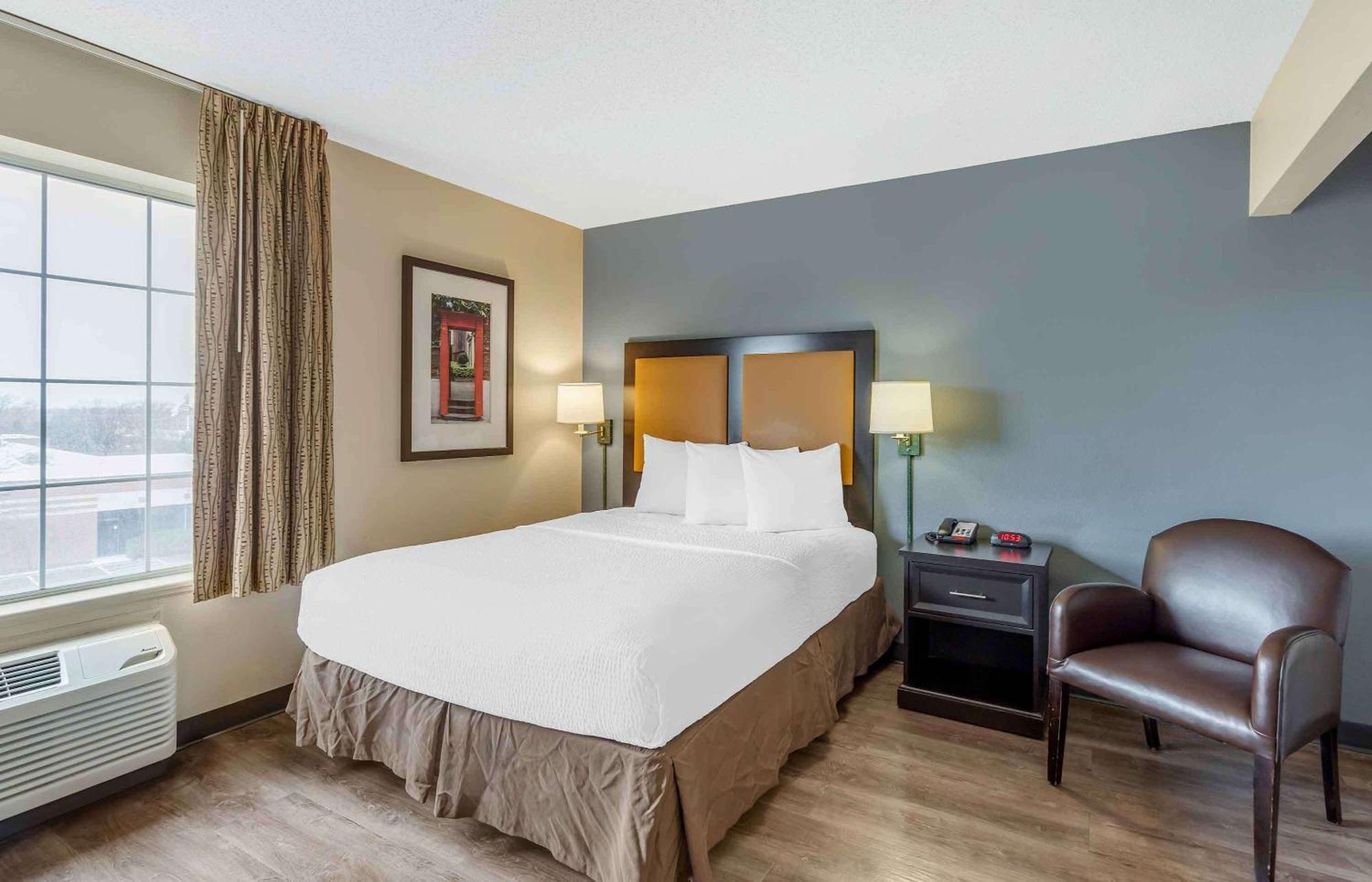 Extended Stay America Select Suites - Chicago - Naperville - East Eksteriør bilde
